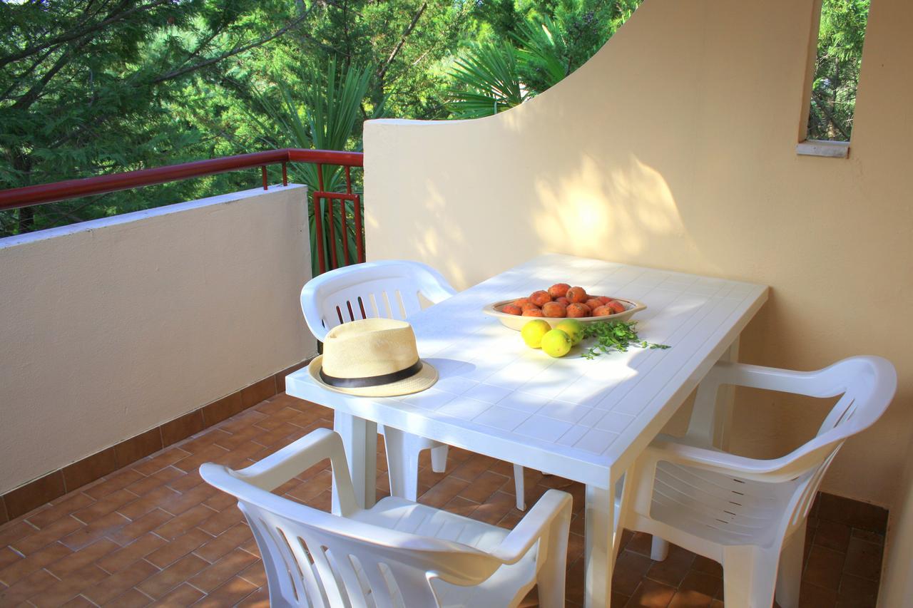 Residence Villa Agrimare Весте Екстериор снимка